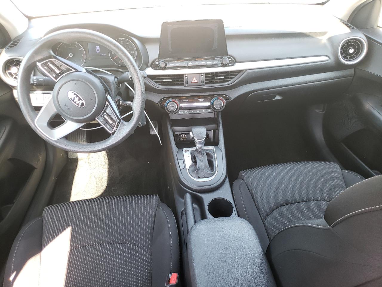 2019 Kia Forte - Image 8