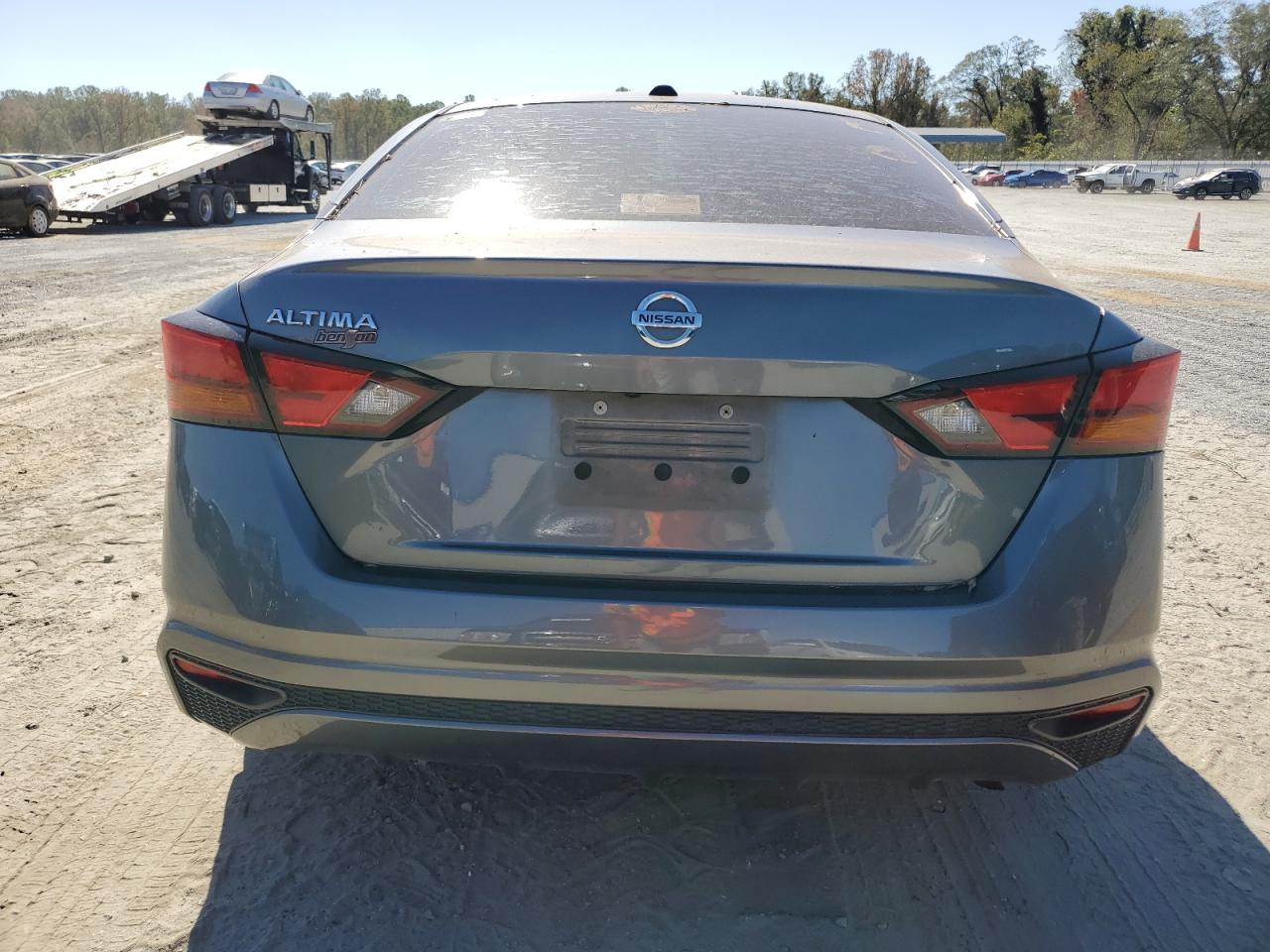 2020 Nissan Altima - Image 6
