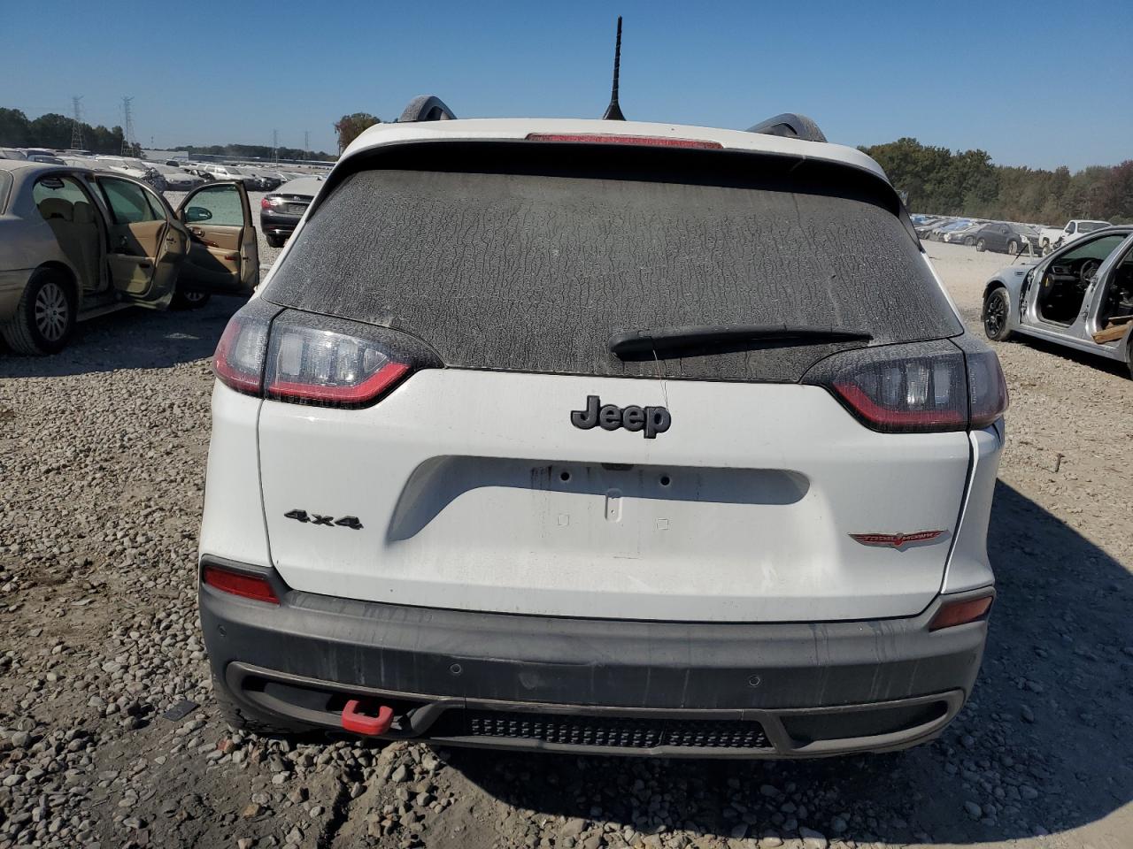 2019 Jeep Cherokee Trailhawk VIN: 1C4PJMBX4KD460075 Lot: 76368444