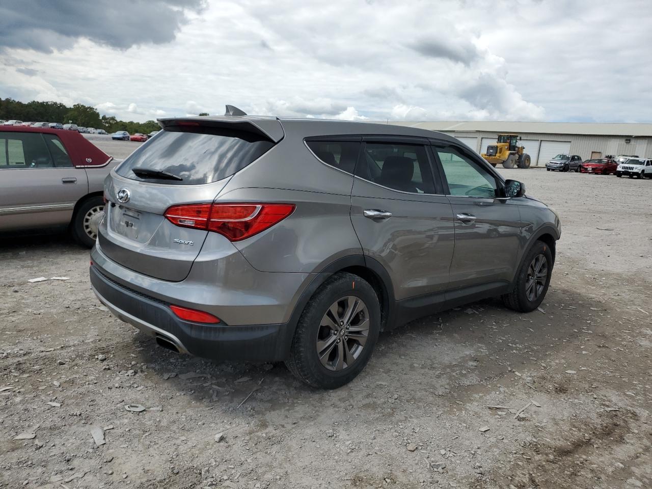 2013 Hyundai Santa Fe - Image 3