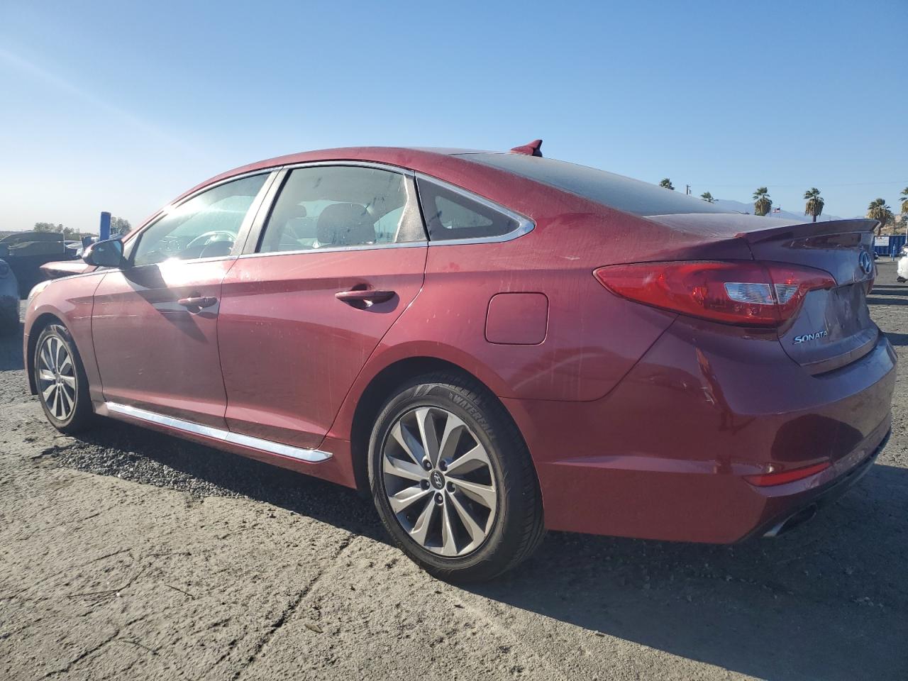 2015 Hyundai Sonata - Image 2