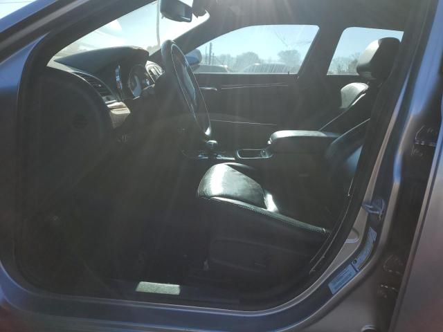  CHRYSLER 300 2013 Srebrny