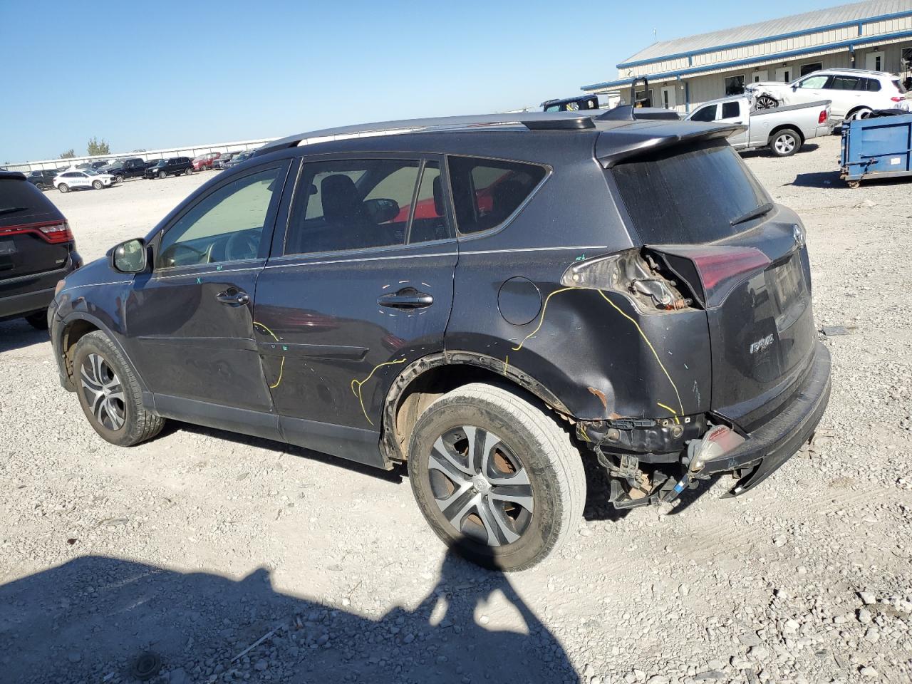 2017 Toyota RAV 4 - Image 2