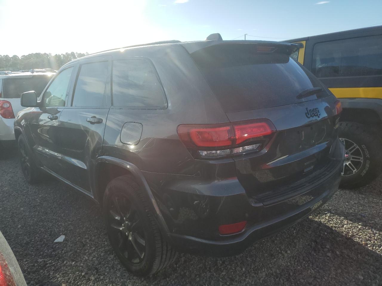 2021 Jeep Grand Cherokee - Image 2