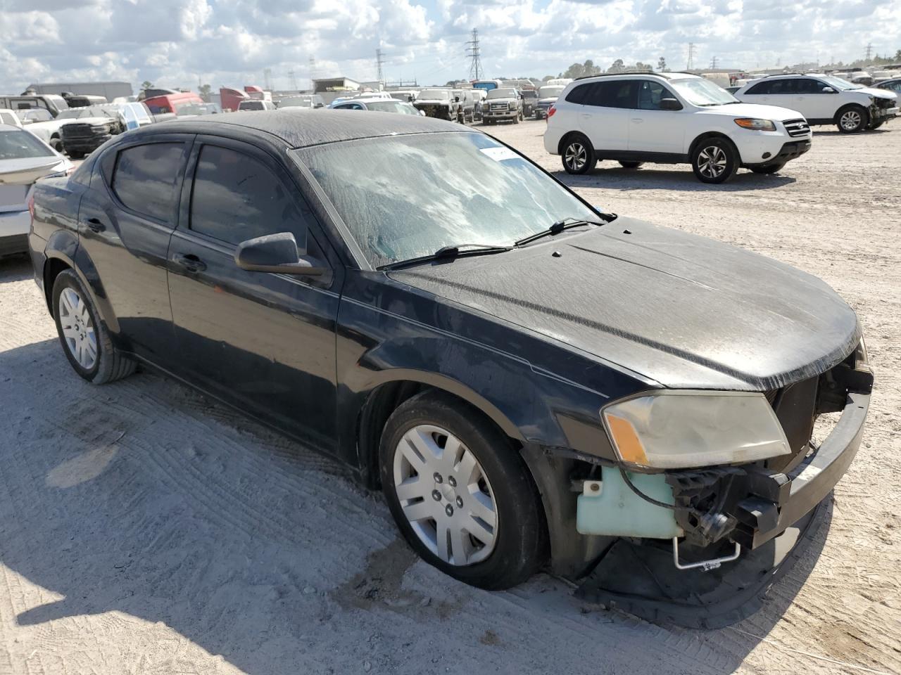 2012 Dodge Avenger - Image 4