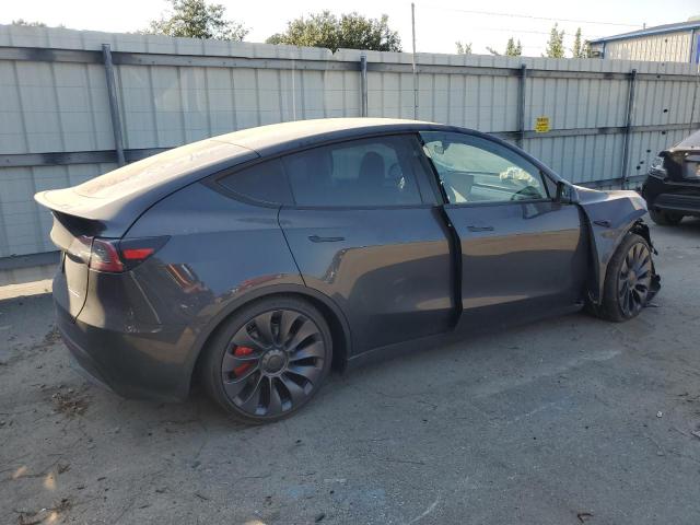 7SAYGDEF9RF041554 Tesla Model Y  3