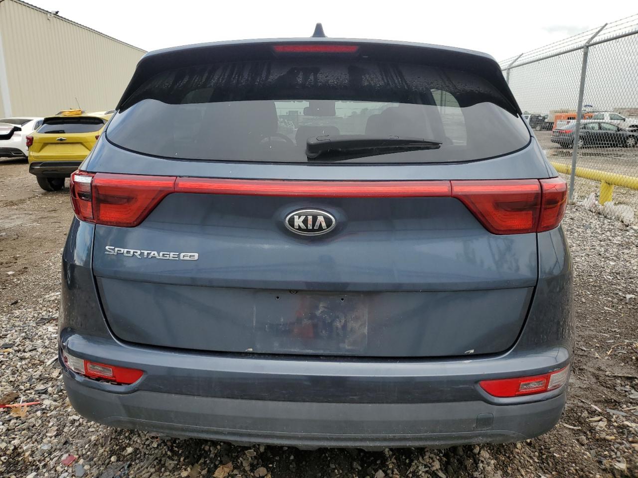 KNDPM3AC7J7336346 2018 Kia Sportage Lx