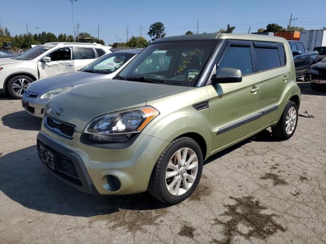 Паркетники KIA SOUL 2013 Зелений