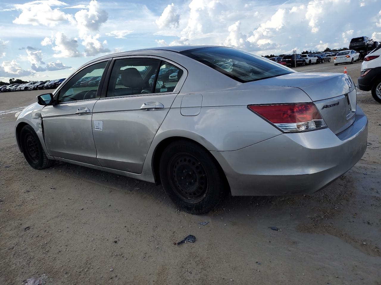 2010 Honda Accord - Image 2