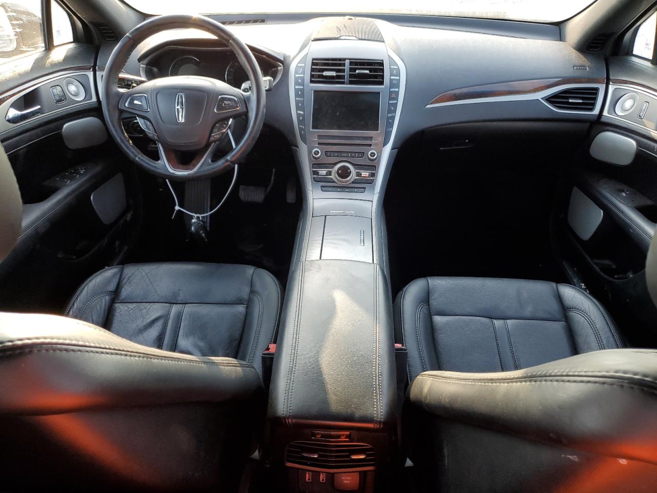2017 Lincoln MKZ - Image 8