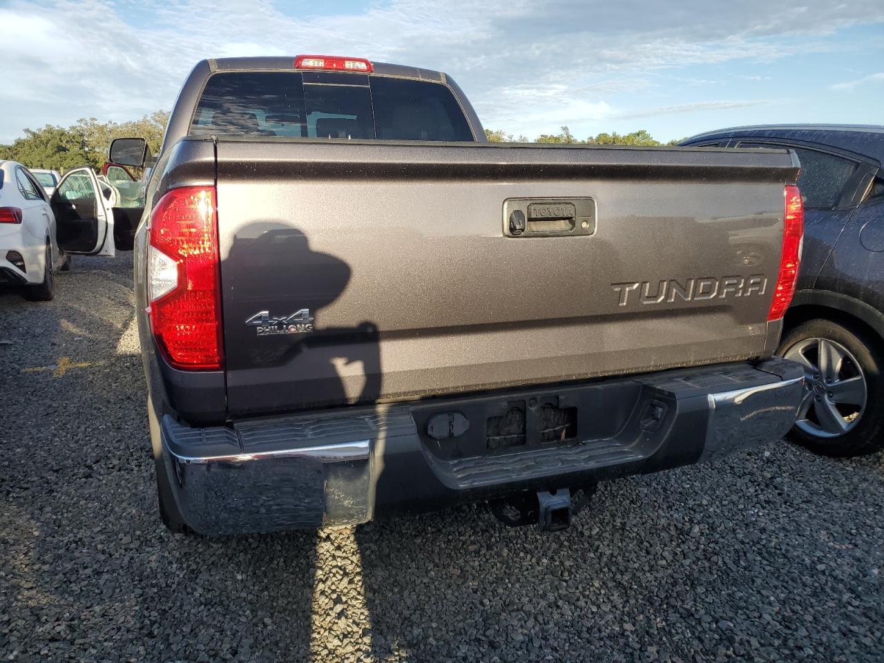 5TFUY5F15GX522843 2016 Toyota Tundra Double Cab Sr