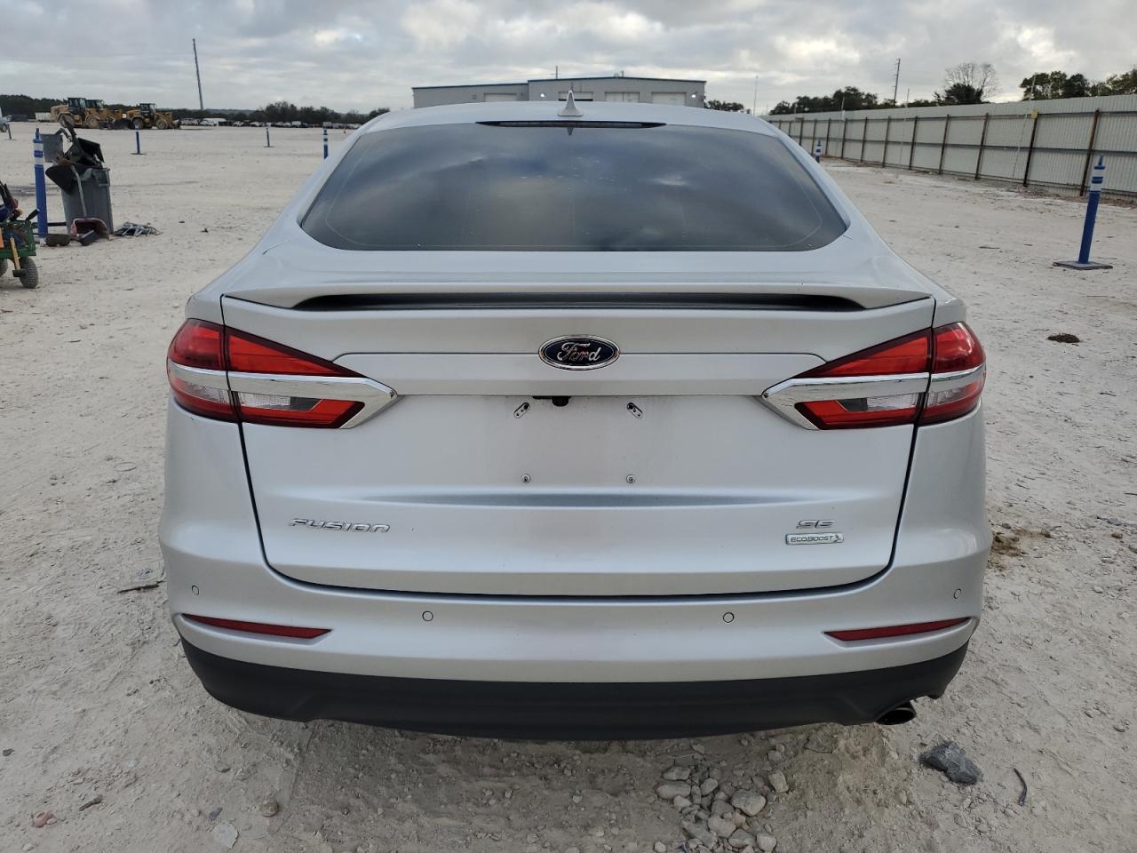 2019 Ford Fusion - Image 6