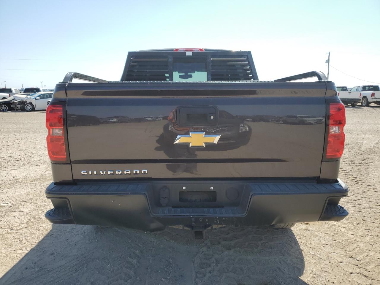 2016 Chevrolet Silverado - Image 6