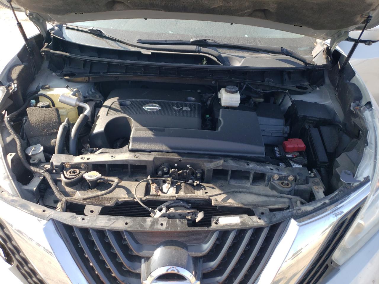 2015 Nissan Murano - Image 12