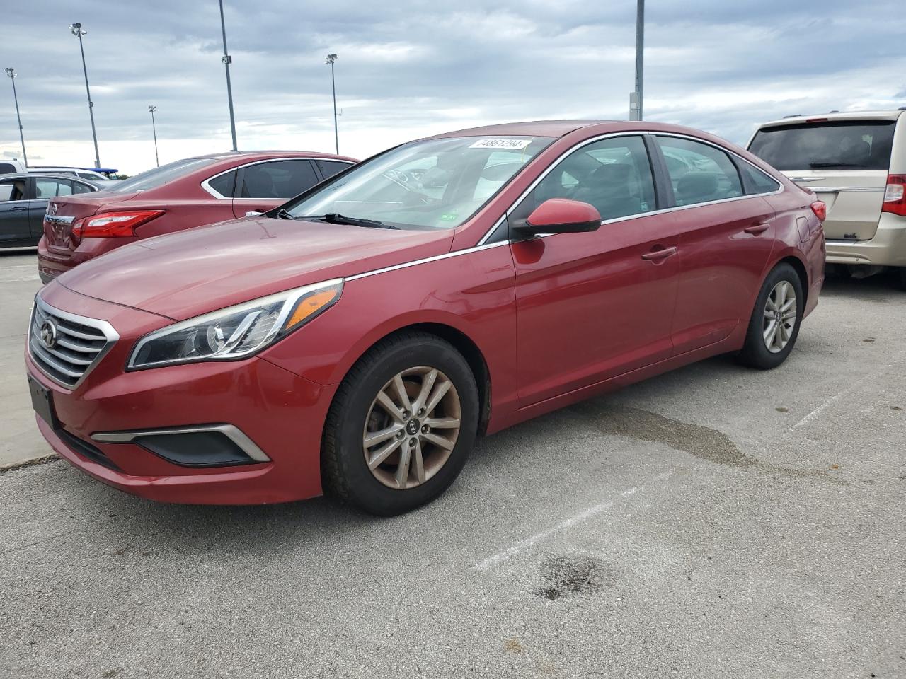 5NPE24AF4GH358306 2016 HYUNDAI SONATA - Image 1