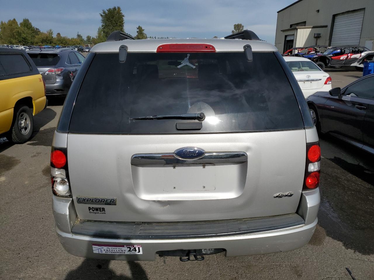 1FMEU73E38UB14472 2008 Ford Explorer Xlt