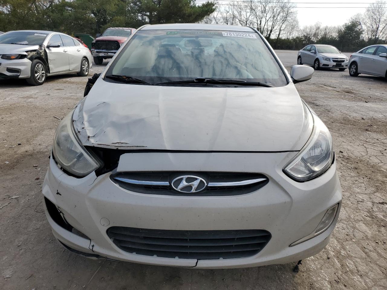 2015 Hyundai Accent - Image 5