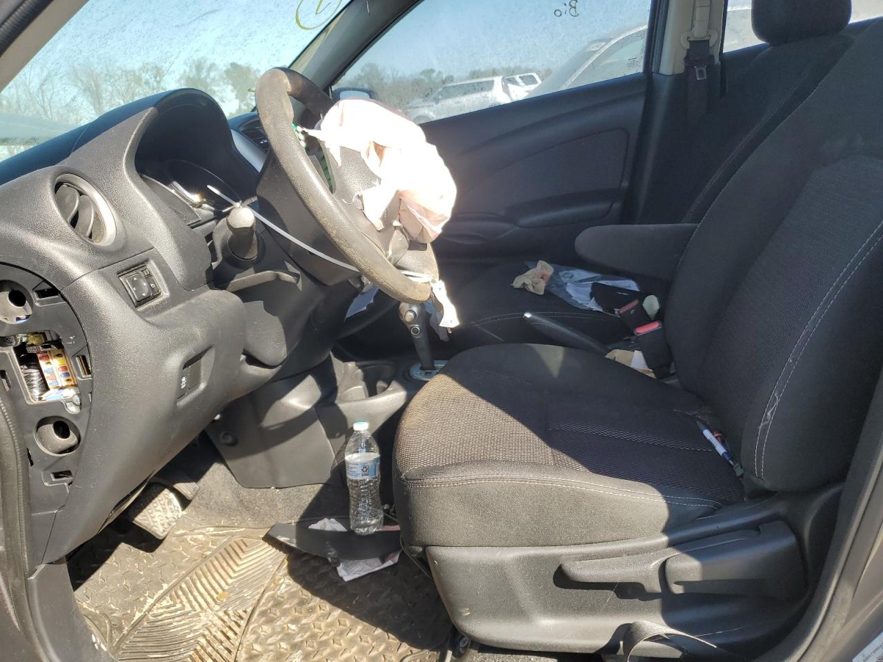 3N1CN7AP1GL805802 NISSAN VERSA 2016