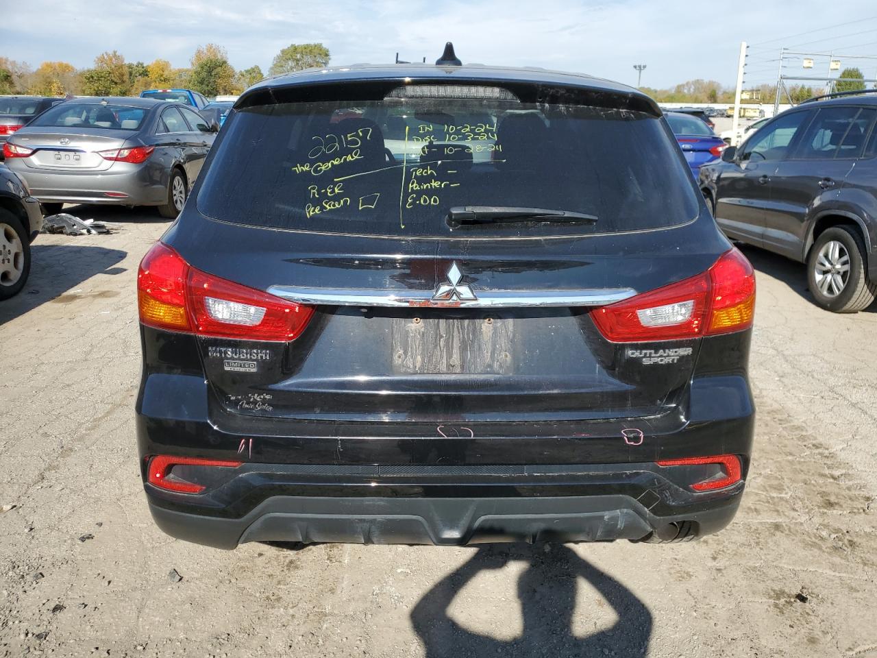 JA4AR3AU9JU011547 2018 Mitsubishi Outlander Sport Es