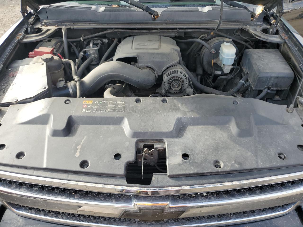 2010 Chevrolet Silverado - Image 11