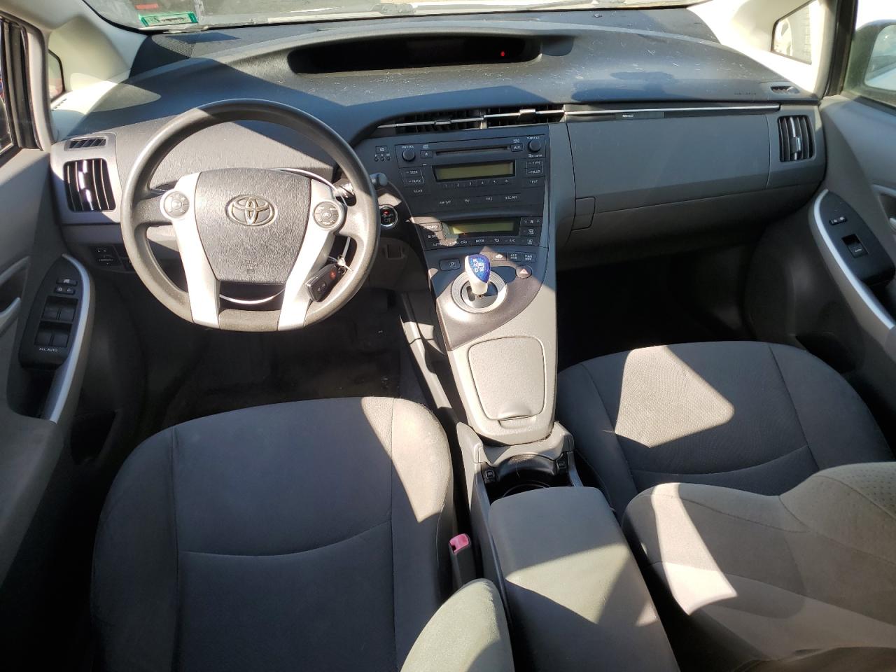2010 Toyota Prius - Image 8