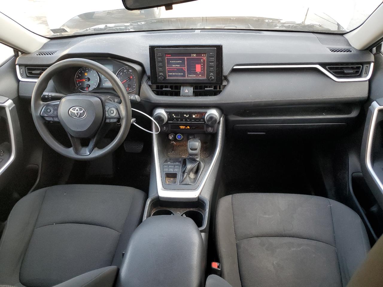 2019 Toyota RAV 4 - Image 8