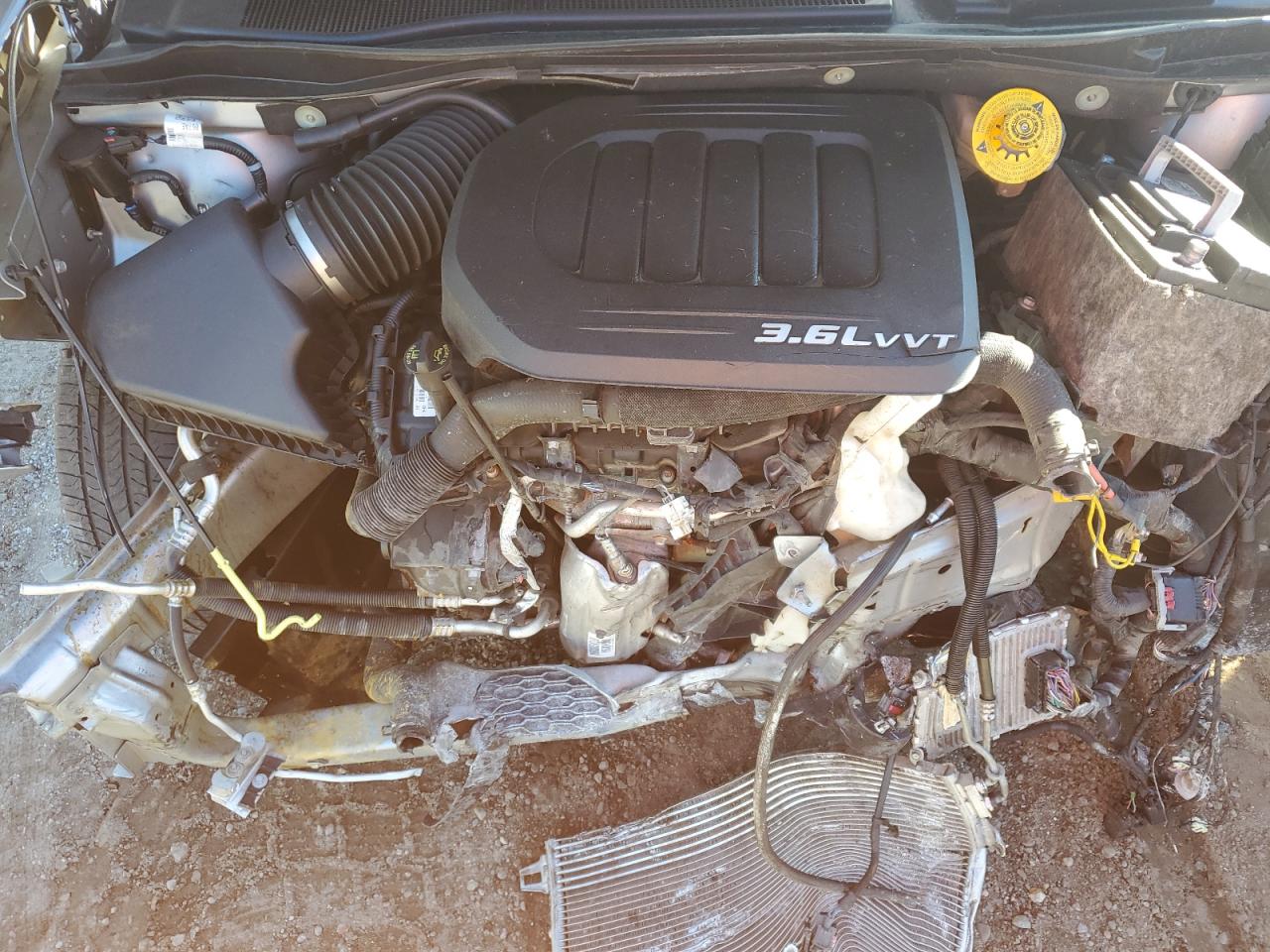 2016 Dodge Caravan - Image 13