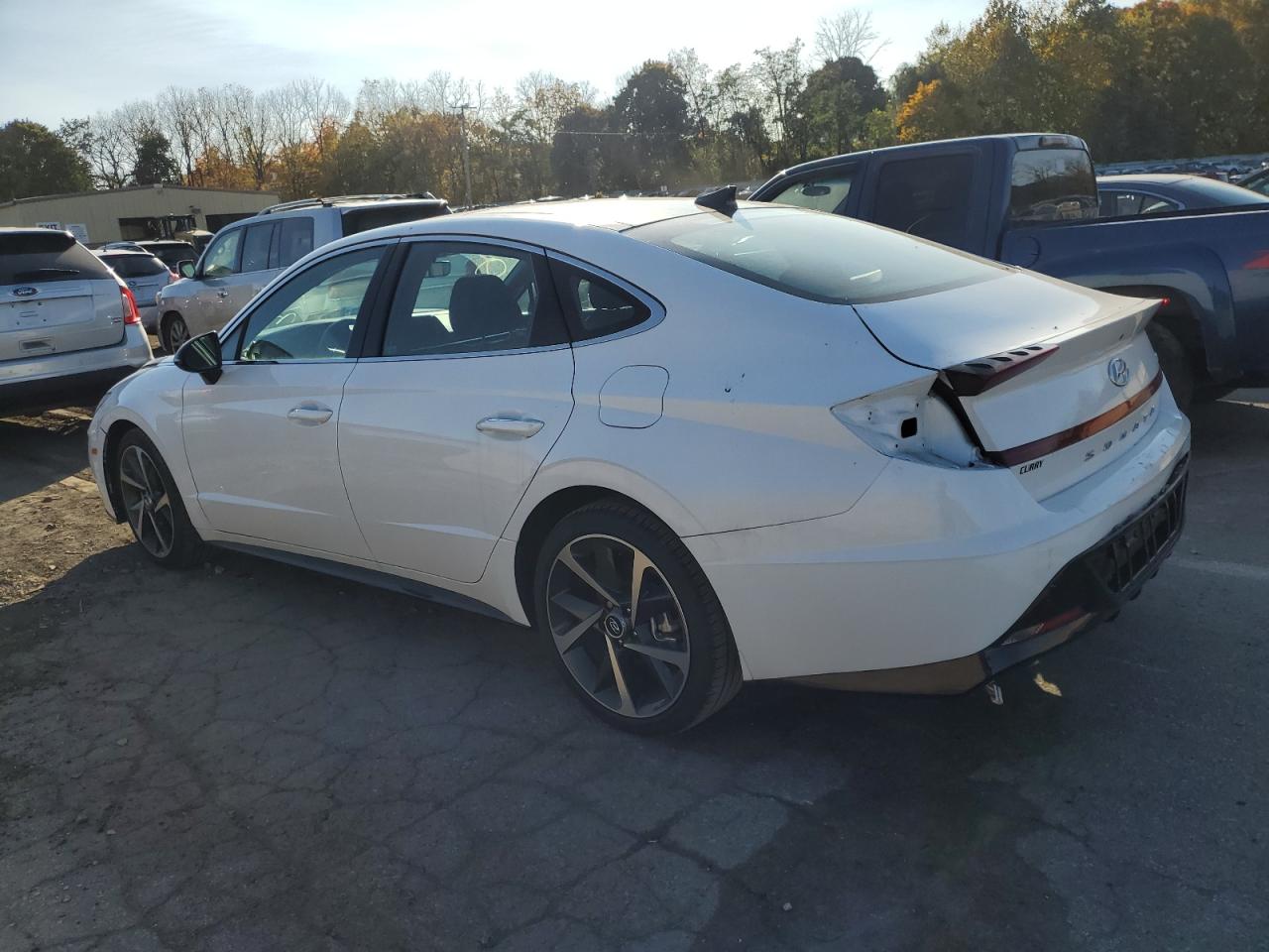2023 Hyundai Sonata - Image 2