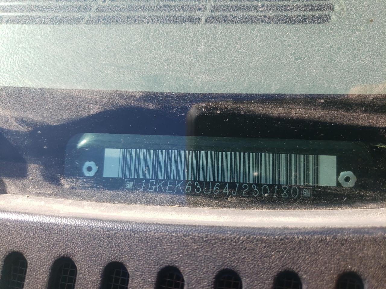 2004 GMC Yukon Denali VIN: 1GKEK63U64J230180 Lot: 73601354