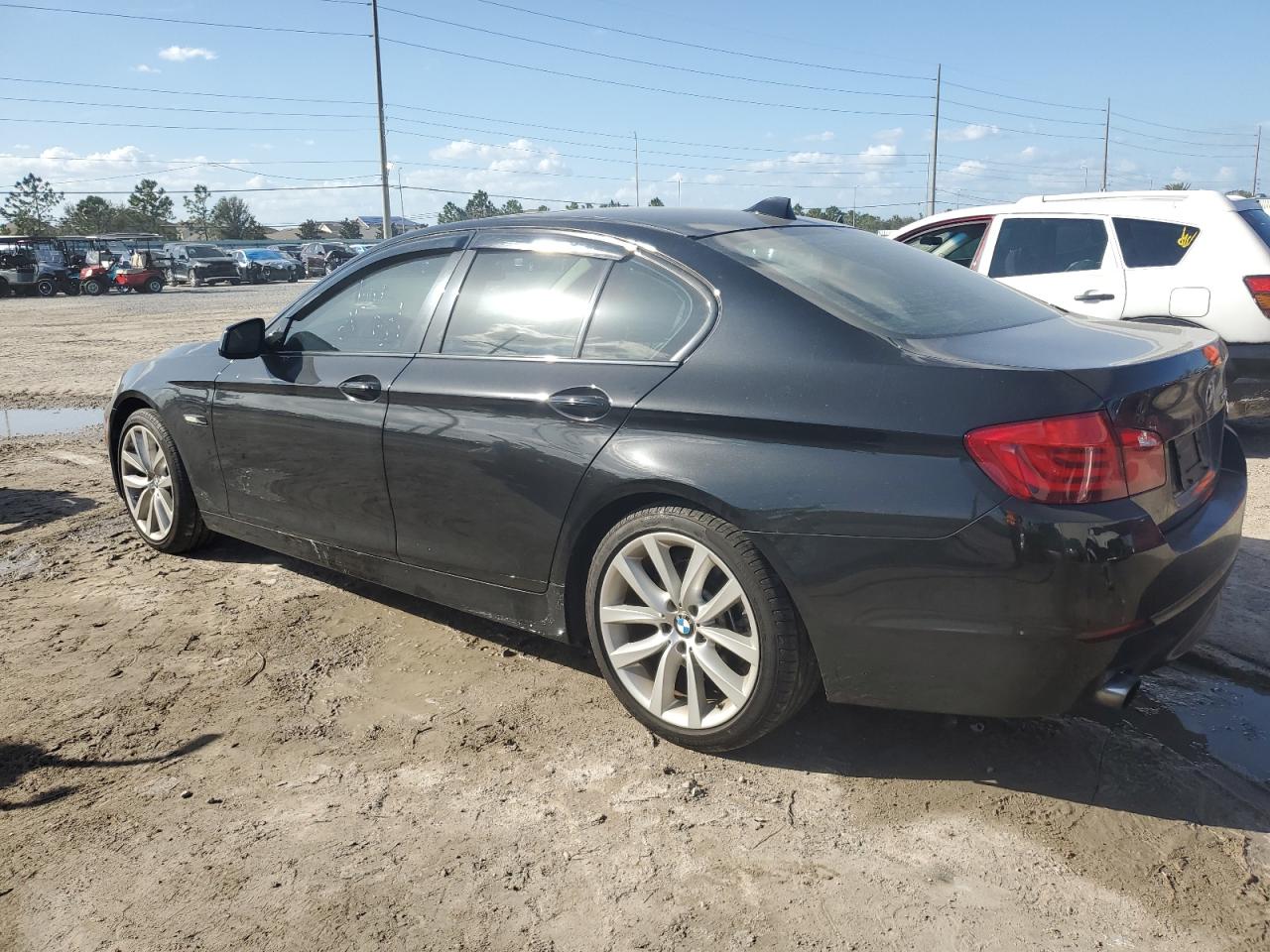 2011 BMW 5er - Image 2