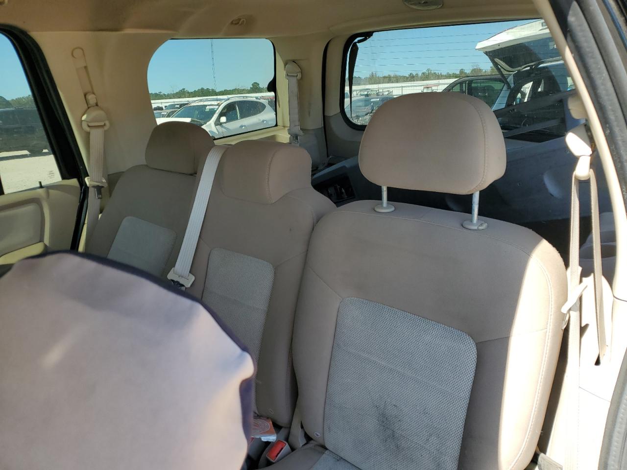 2004 Ford Expedition - Image 10