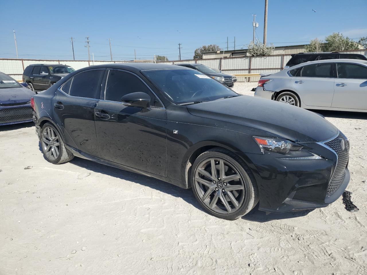 2015 Lexus IS - Image 4