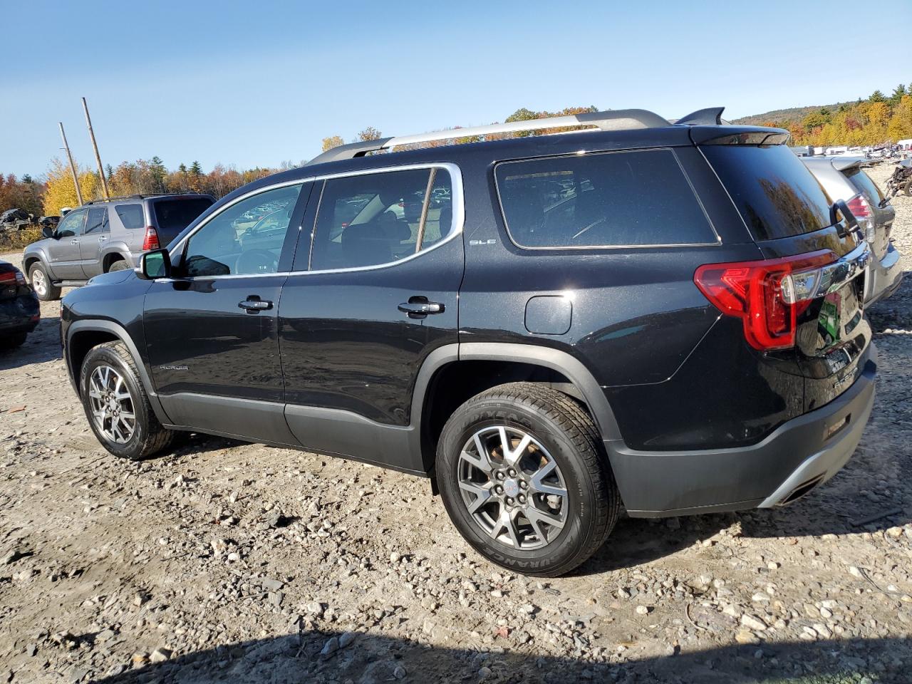 2020 GMC Acadia - Image 2