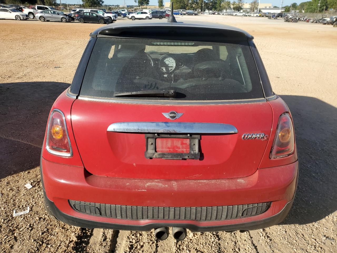 2010 Mini Cooper S VIN: WMWMF7C56ATZ74224 Lot: 76570984