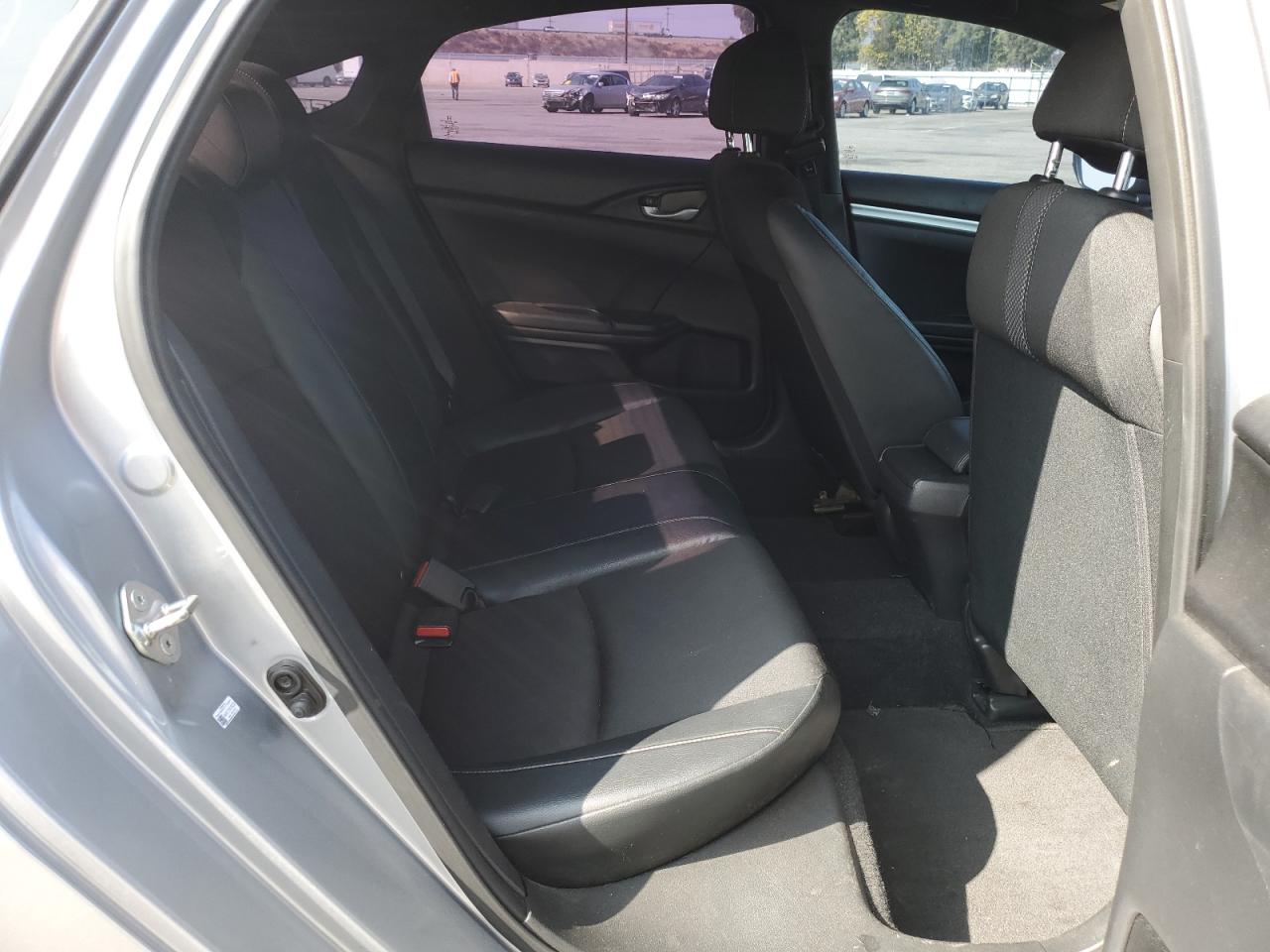 2019 Honda Civic - Image 10