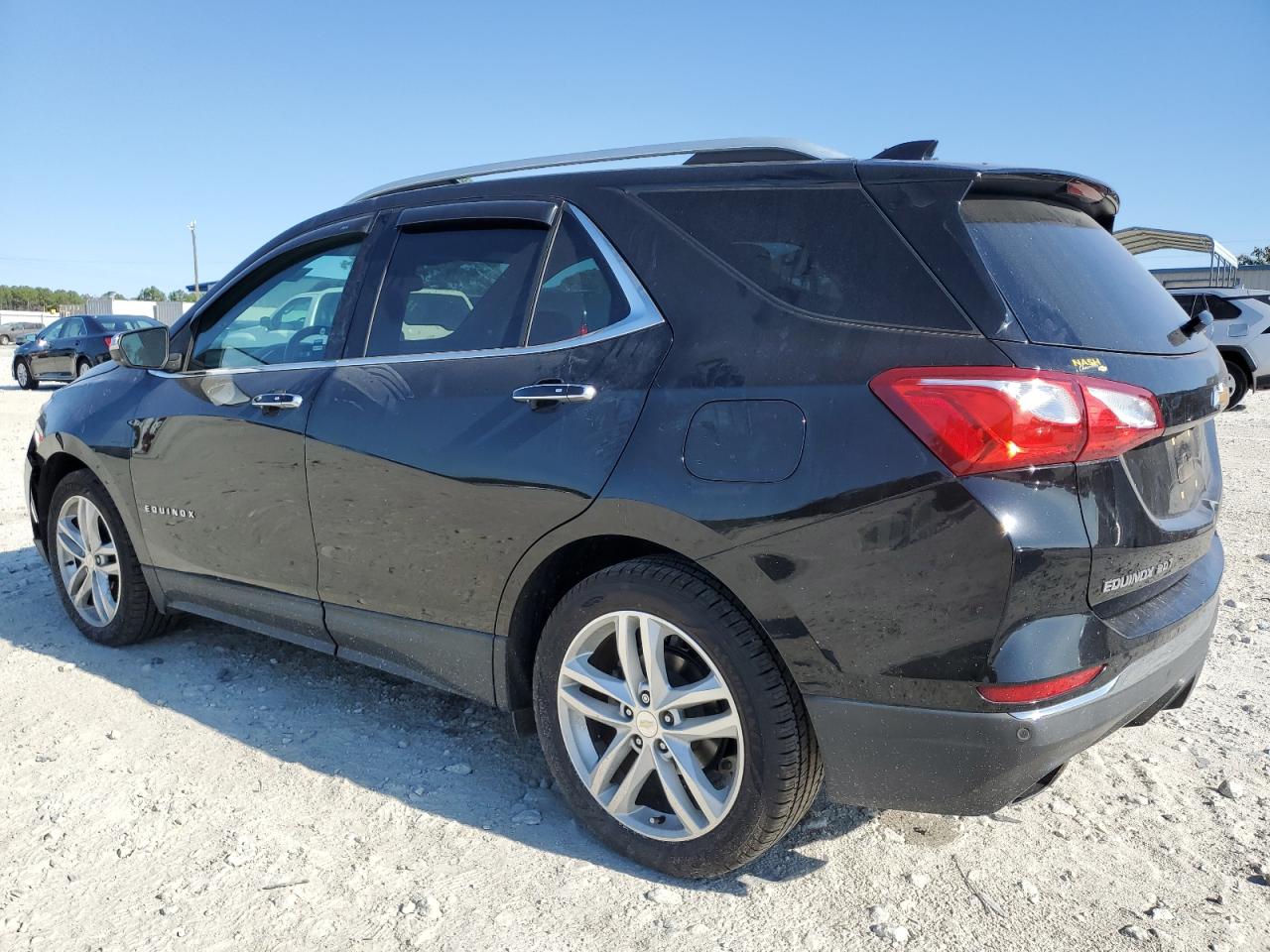 2019 Chevrolet Equinox - Image 2