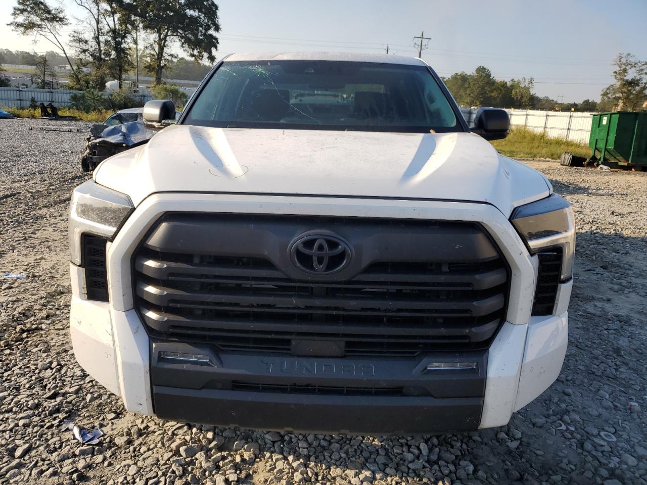 VIN 5TFLA5AB3NX001617 2022 TOYOTA TUNDRA no.5