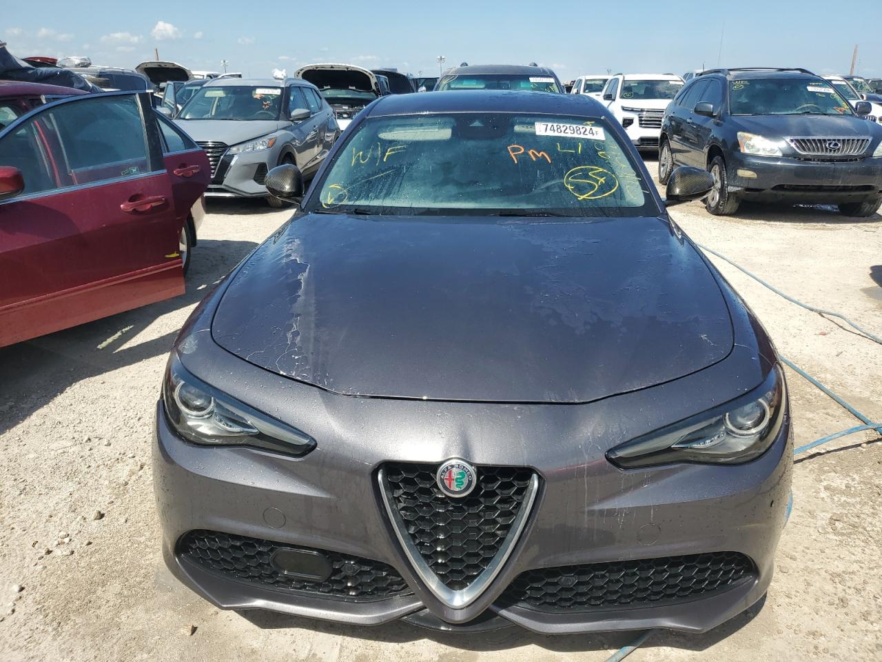 2017 Alfa Romeo Giulia - Image 5