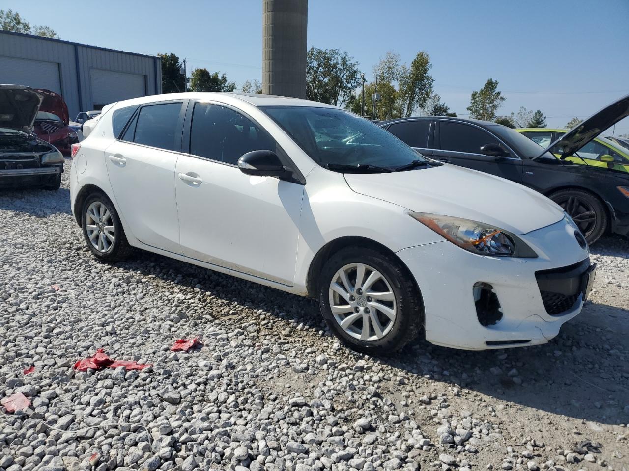 2012 Mazda 3 - Image 4