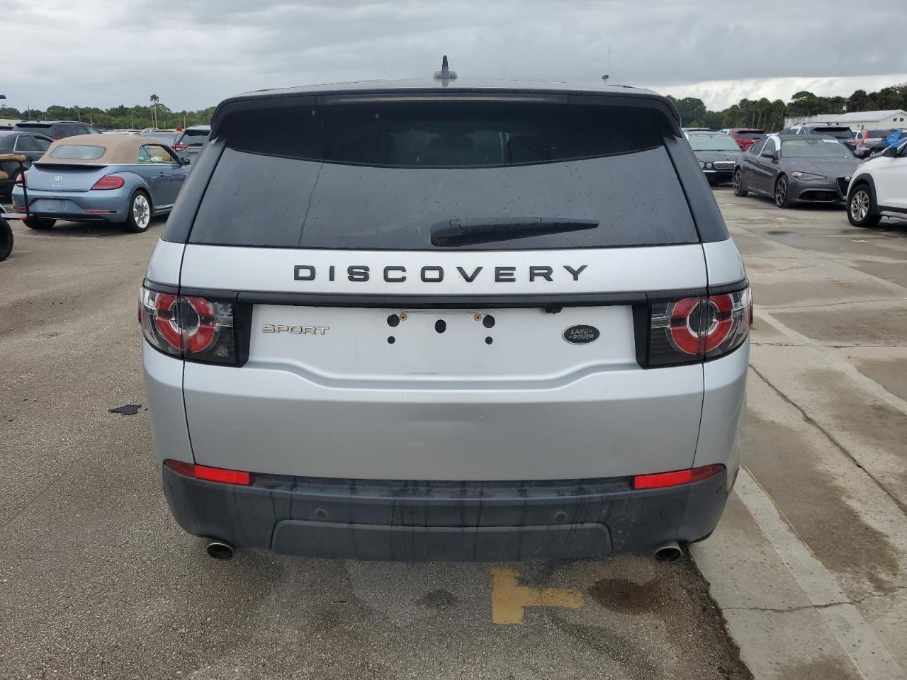 2016 Land Rover Discovery - Image 6
