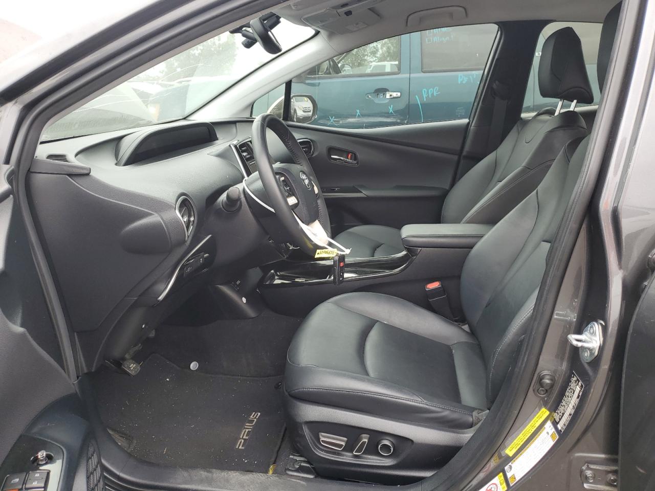 2016 Toyota Prius - Image 7