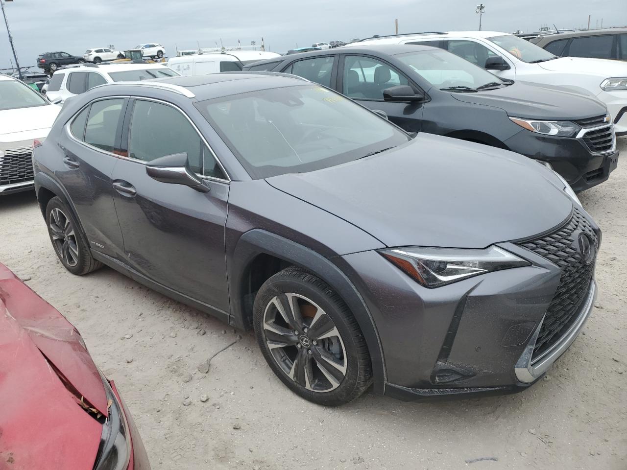 2020 Lexus UX - Image 4