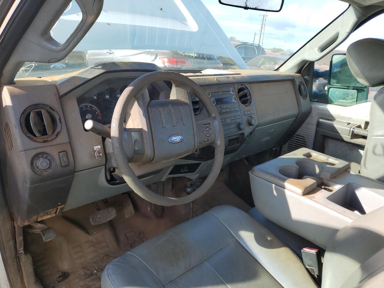 2012 Ford F250 - Image 8