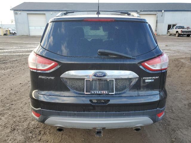  FORD ESCAPE 2015 Czarny