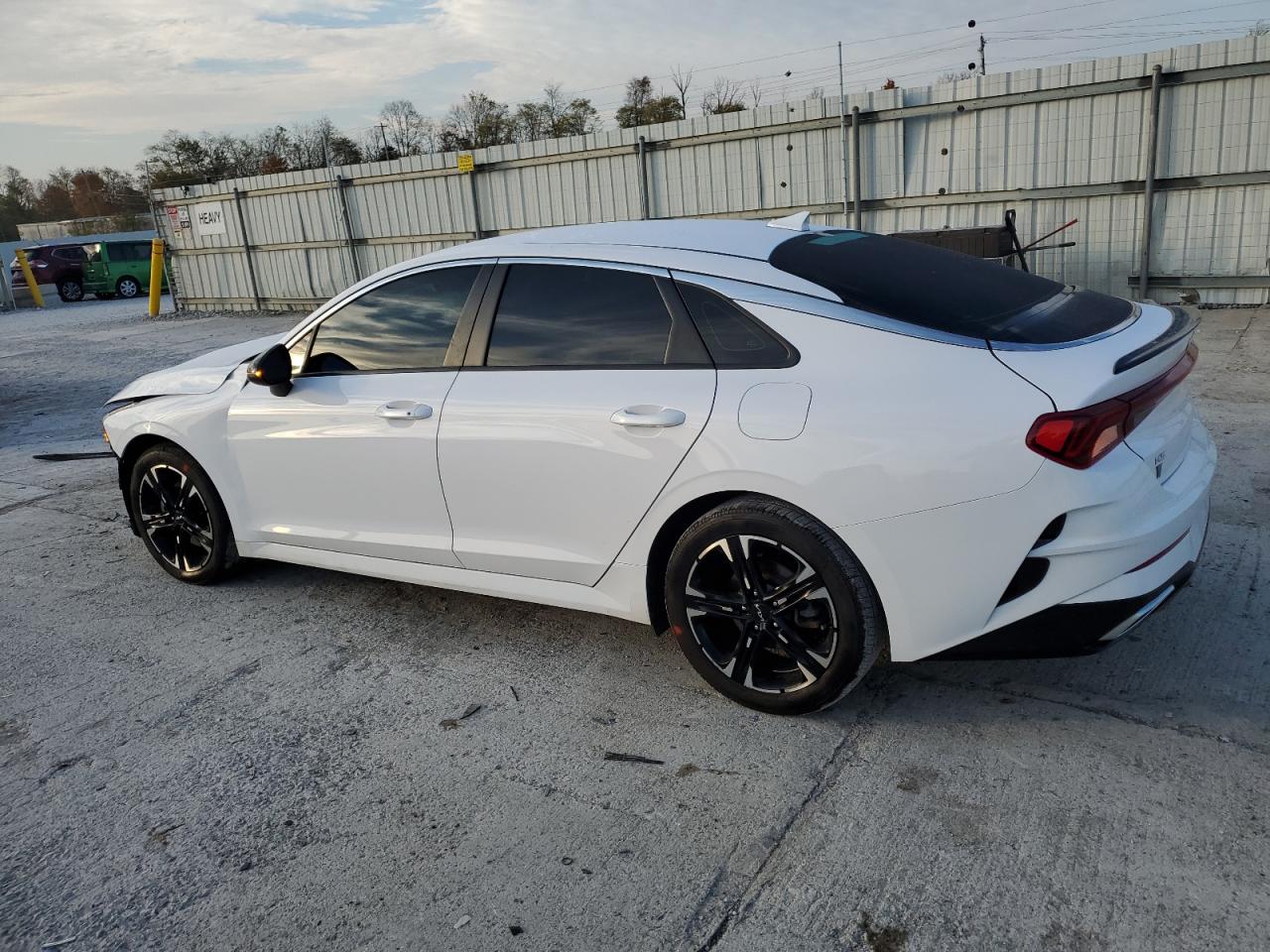 2023 Kia K5 - Image 2
