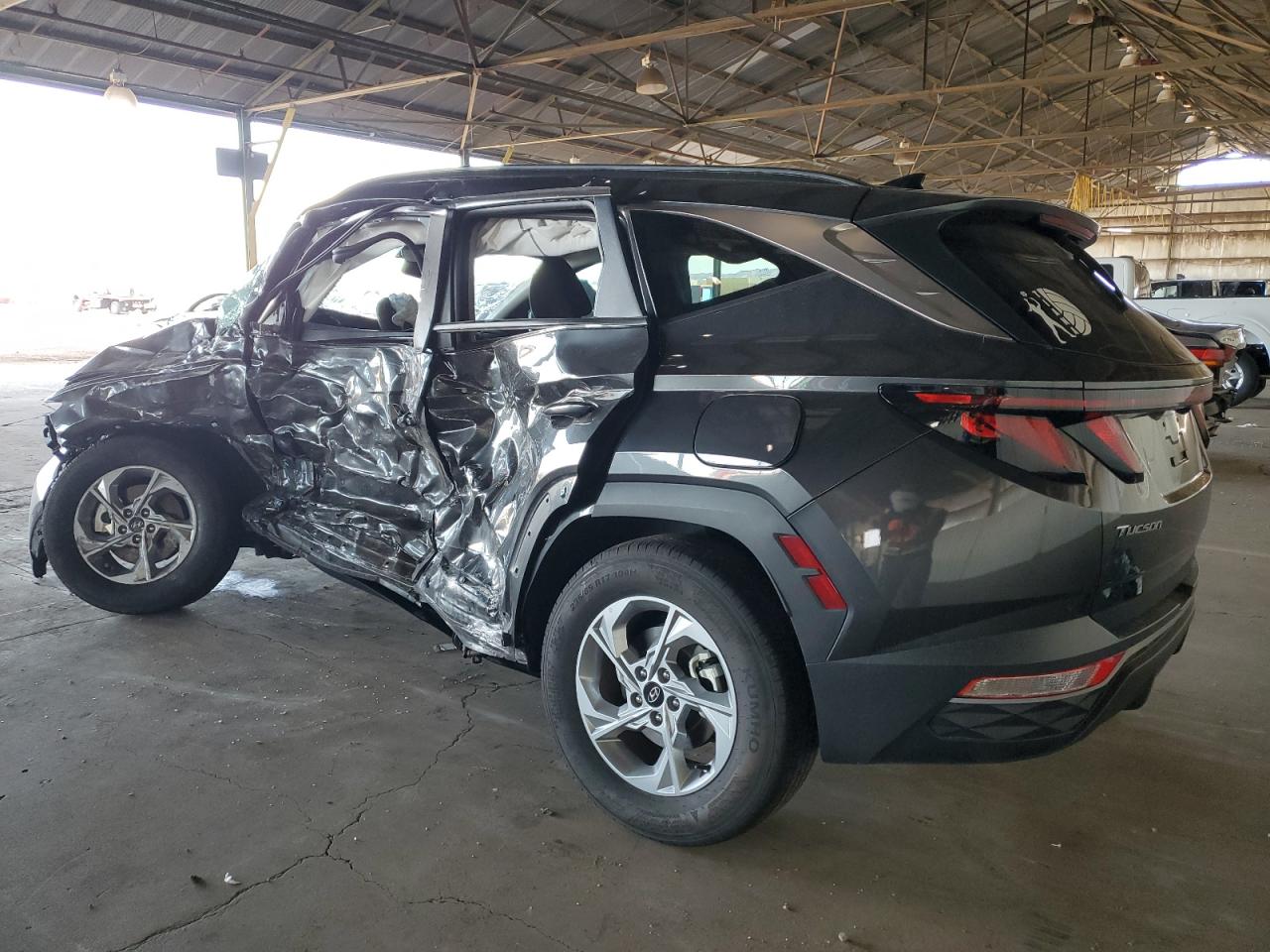 2024 Hyundai Tucson - Image 2