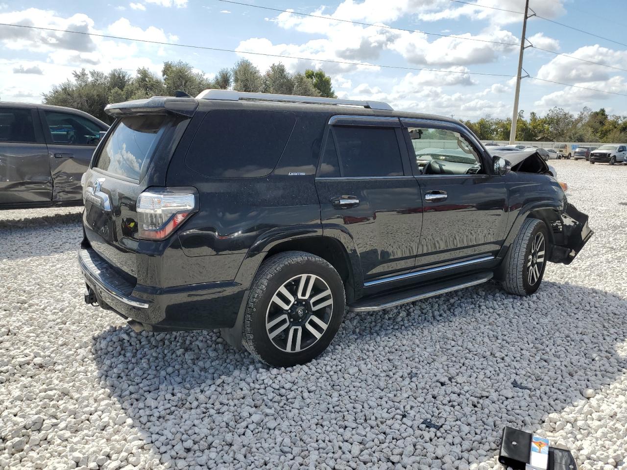 VIN JTEZU5JR4H5148796 2017 TOYOTA 4RUNNER no.3