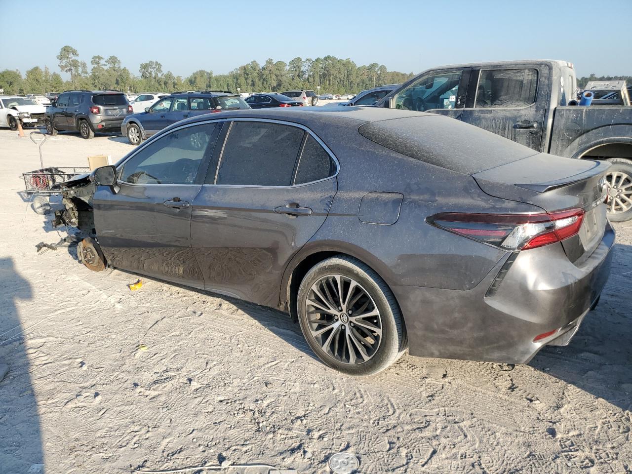 2018 Toyota Camry - Image 2