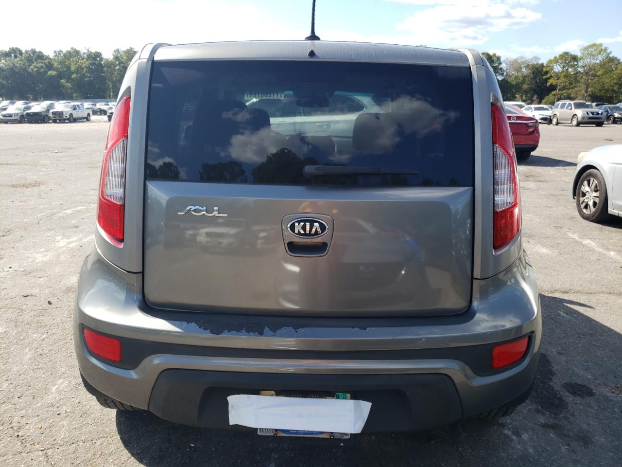 2012 Kia Soul + VIN: KNDJT2A60C7401425 Lot: 77200784