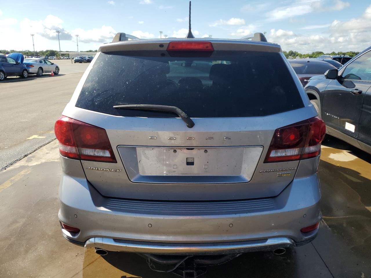 3C4PDCGG9JT505059 2018 Dodge Journey Crossroad